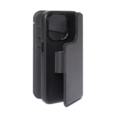 Decoded | Leather Detachable Wallet for iPhone 15 Pro - Black | DC-D24IPO15PDW5BK