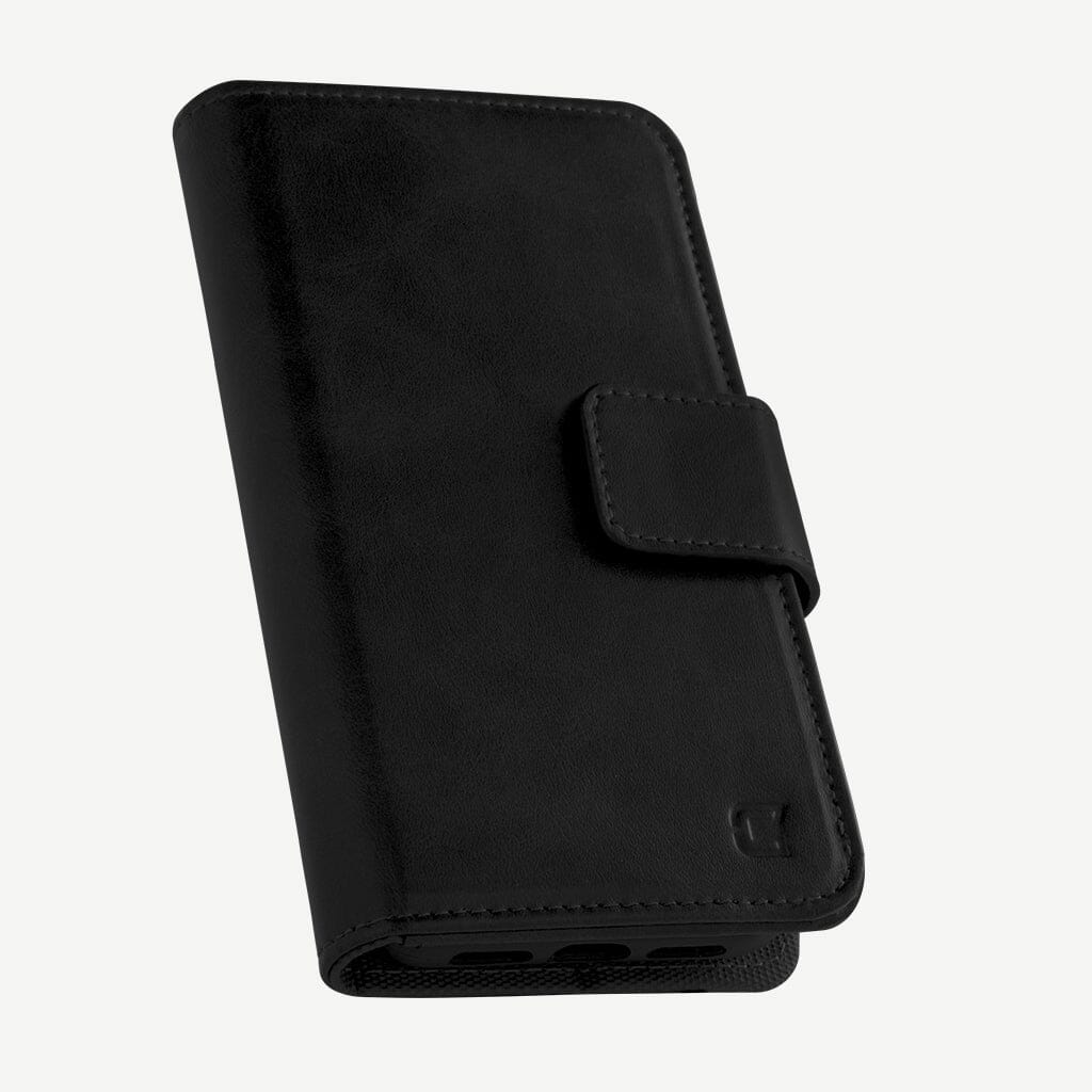 Caseco | 5th Ave MagSafe Wallet Case iPhone 15 Pro Max - Black | C31B4-01