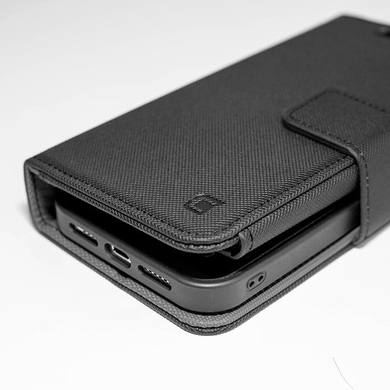 Caseco | iPhone 14 Pro Max- Sunset Blvd MagSafe Detachable Wallet Folio - 8 Card -  Black | C3599-01