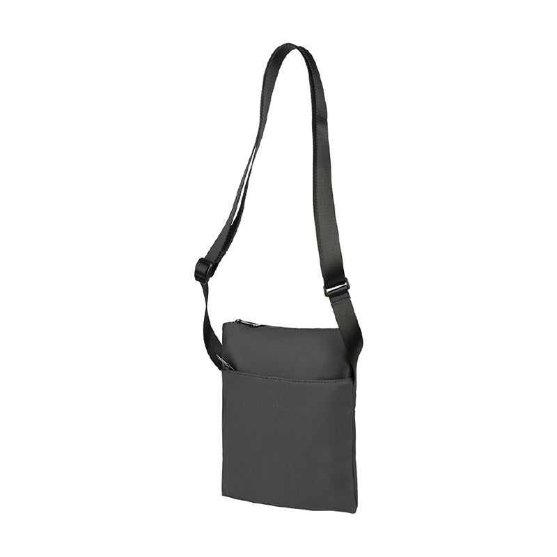 Tucano | Gommo Small Shoulder Bag w/Internal Anti-Radiation System - Black | BGOMSB-BK