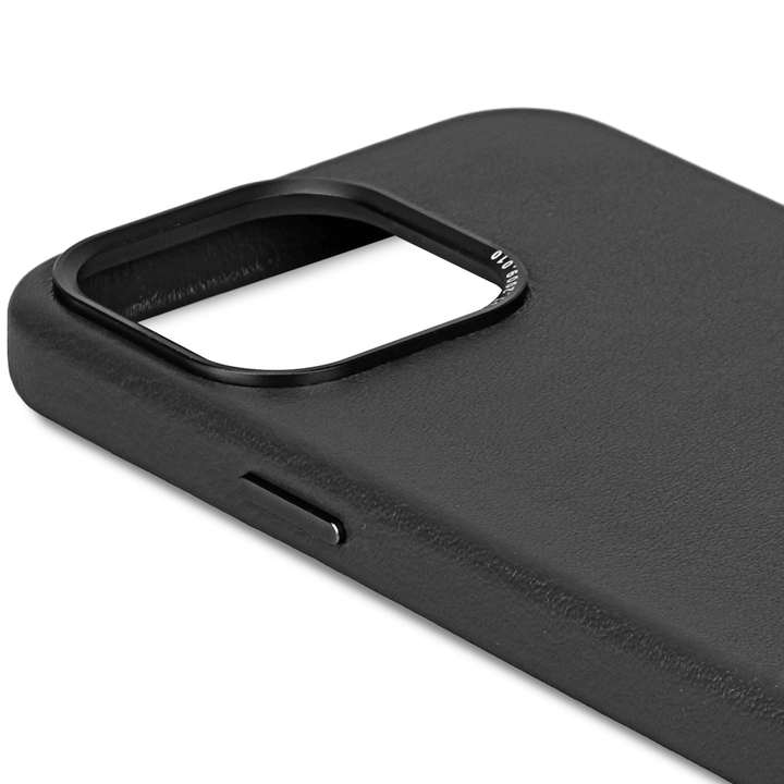//// Decoded | Leather Backcover for iPhone 15 Pro - Black | DC-D24IPO15PBC1BK