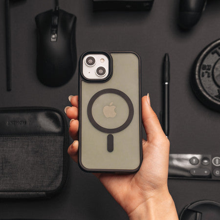 Blu Element | Chromatic Cloud w/Magsafe Case for iPhone 17e/16e/15/14/13 - Black | 120-7519