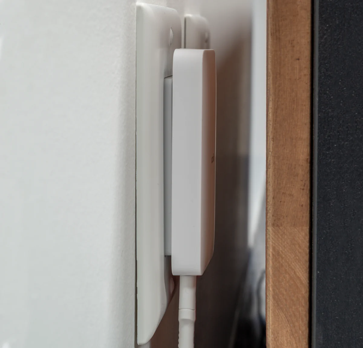 //// LOGiiX | Power Plus Slim Duo - Wall Charger 65W - White | LGX-13659