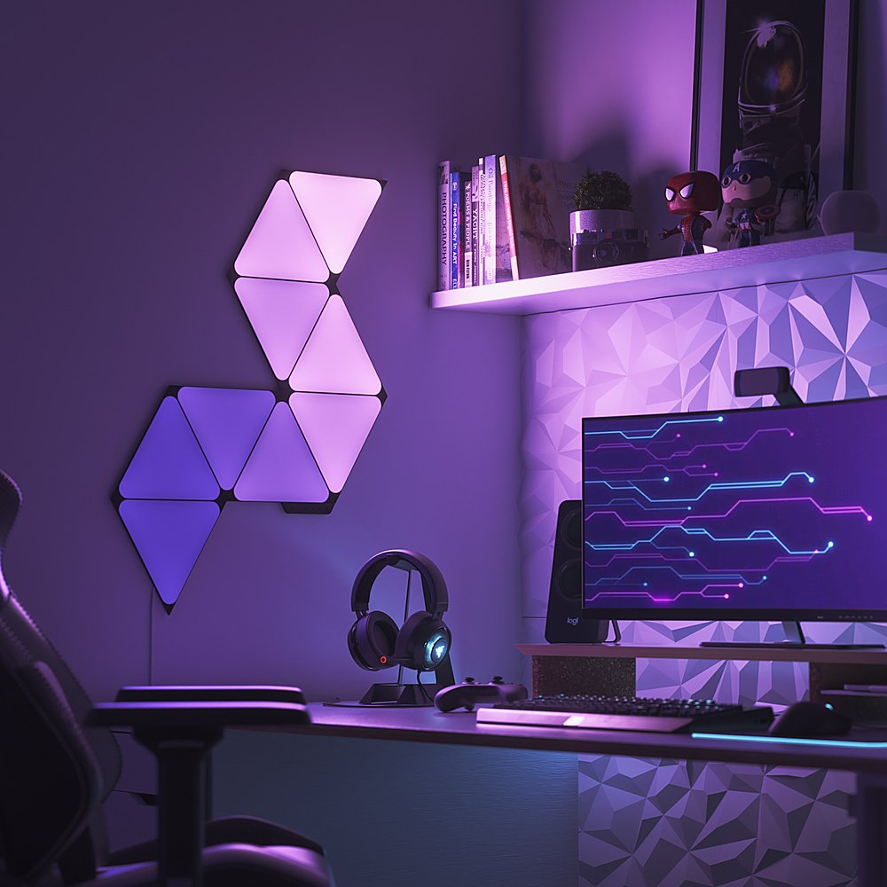 Nanoleaf | Shapes - Ultra Black Triangles Smarter Kit NL47-0103TW-9PK