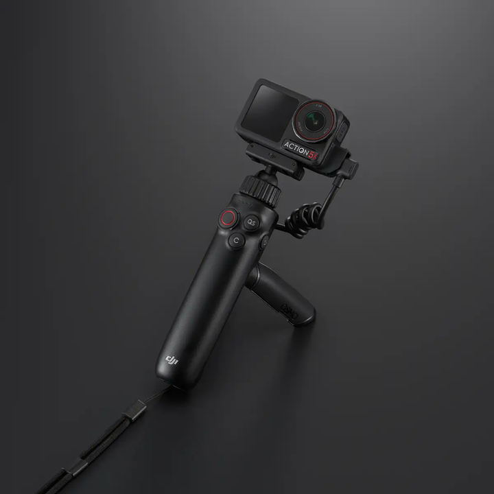 DJI | Osmo Action 4 / 5 Pro Multifunctional Charging Handle - Black | CP.OS.00000364.01