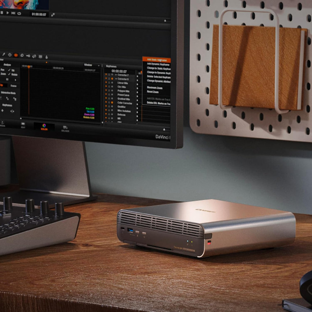QNAP | All-Flash NASbook with Intel Core I5-1340PE Thunderbolt 4 NASbook | TBS-H574TX-I5-16G-US