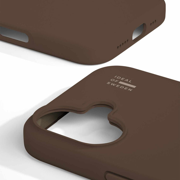Blu Element | Silicone MagSafe iPhone 17 Case - Mocha Mousse | IDSICMSI2561562