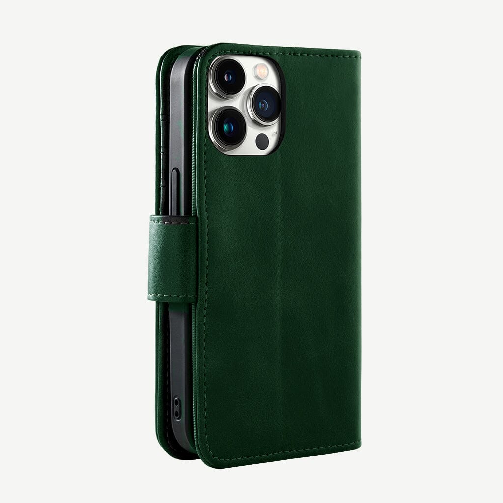 Caseco | 5th Ave MagSafe Wallet Case iPhone 15 Pro Max - Green | C31B4-10