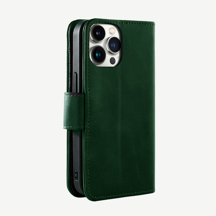 Caseco | 5th Ave MagSafe Wallet Case iPhone 15 Pro Max - Green | C31B4-10