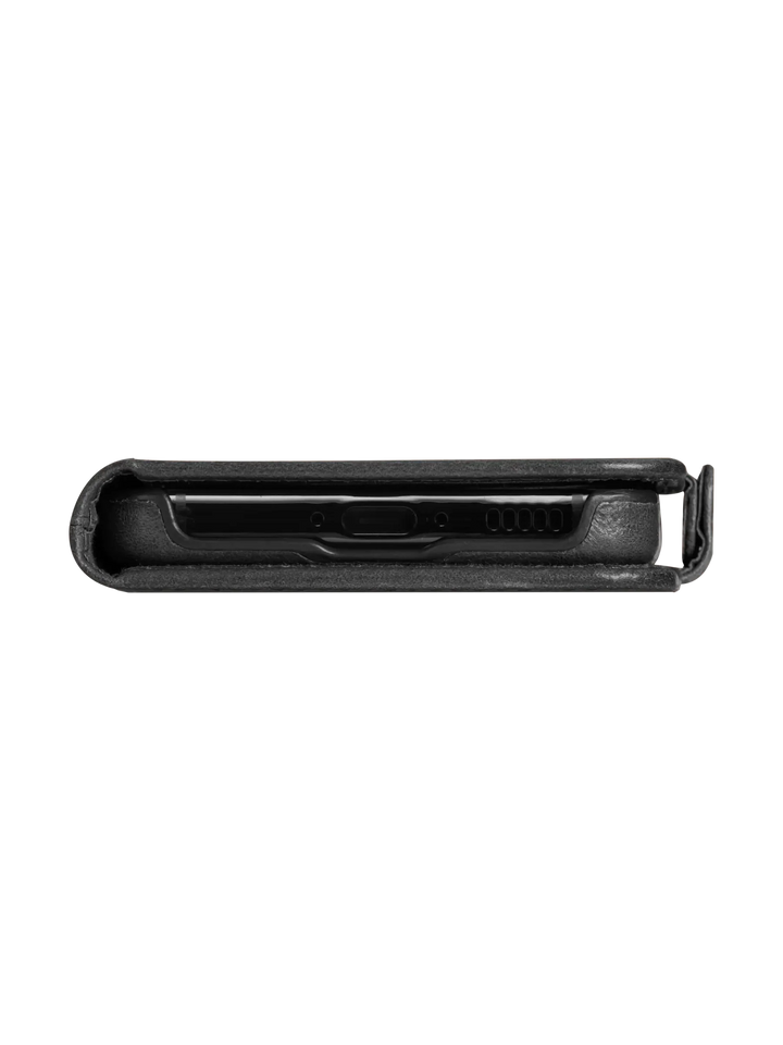 //// Dbramante1928 | Lynge 2-in-1 Wallet Qi2 Case for Samsung S25 - Black | LMSSGTBLU770