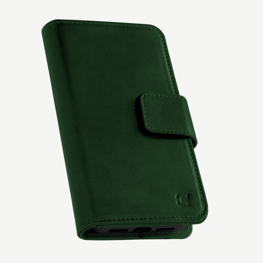 Caseco | 5th Ave MagSafe Wallet Case iPhone 15 Pro Max - Green | C31B4-10