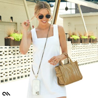 Case-Mate | Universal Crossbody Chain - Gold / Black Leather | 15-14211