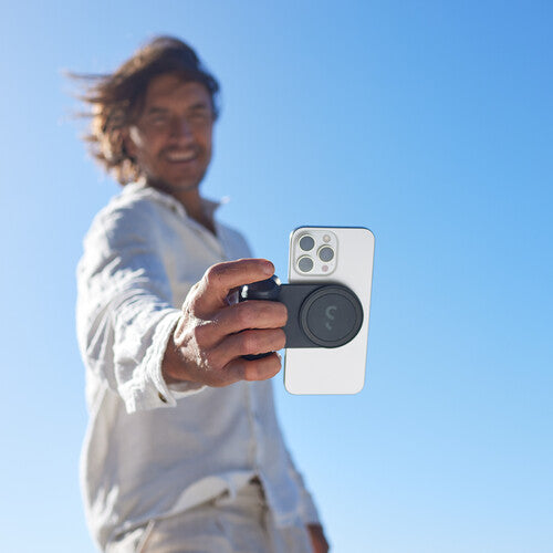ShiftCam | SnapGrip Magnetic Smartphone Battery Grip - Midnight | CES-AA02-MN