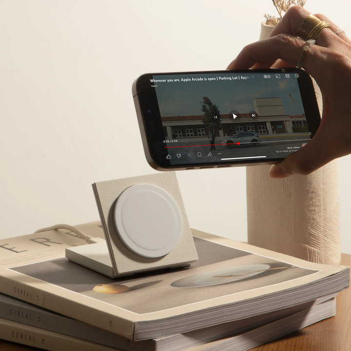 Native Union | Rise Magnetic Wireless Charger - Sandstone | RS-SL-SAN