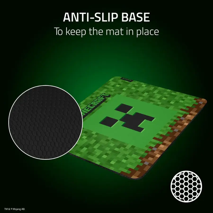 Razer | Gigantus V2 Cloth Gaming Mouse Pad (Medium) - Minecraft Edition | RZ02-03333800-R3M1