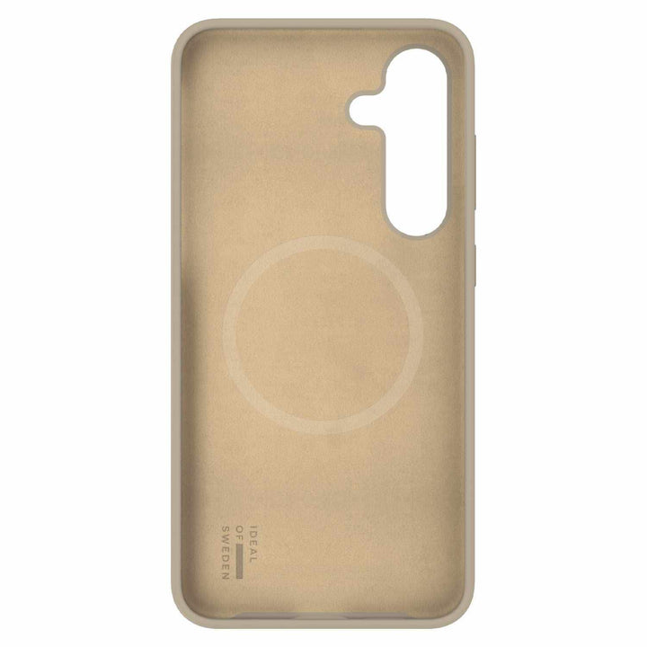 Ideal of Sweden | Silicone Case Compatible w/MagSafe Beige for Samsung Galaxy S25 / S24 - Beige | 120-9282