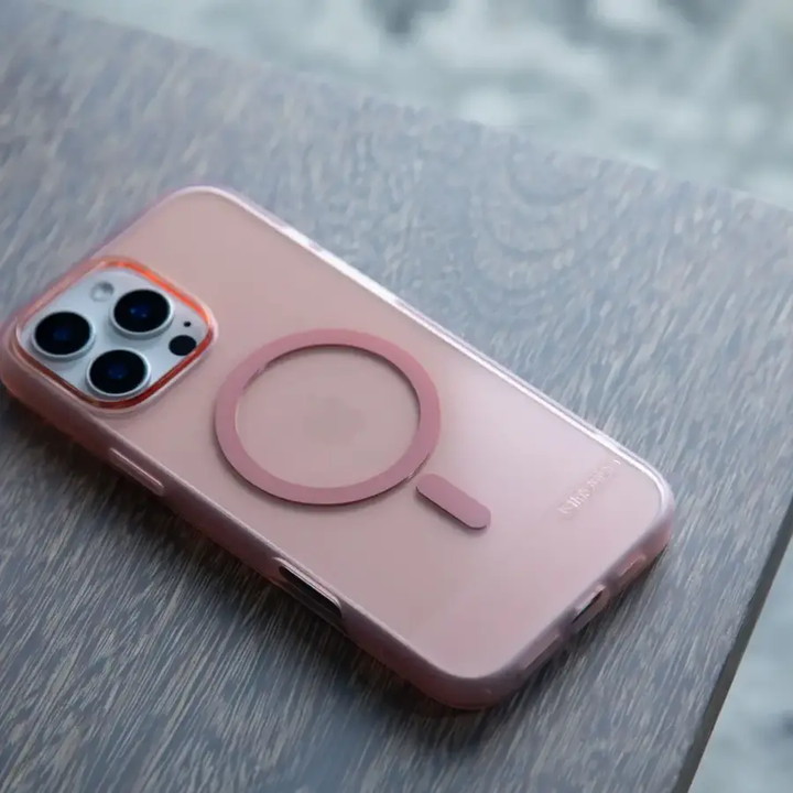 Incase | Slim Case MagSafefor iPhone 16 Pro - Blush Pink | INPH190402-BLP