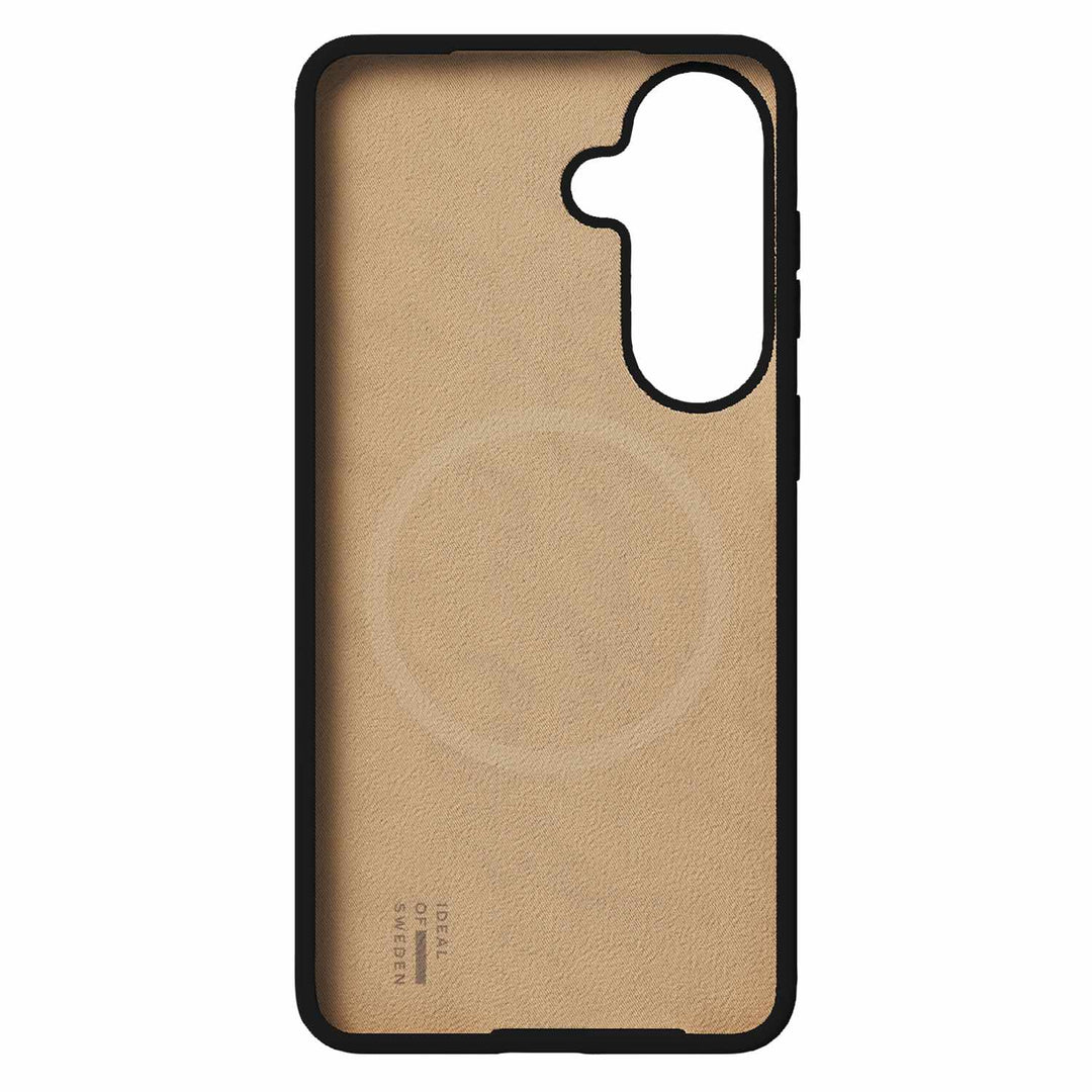Ideal of Sweden | Silicone Case w/Magnets for Samsung Galaxy S26+ - Black | IDSICMSS26E01
