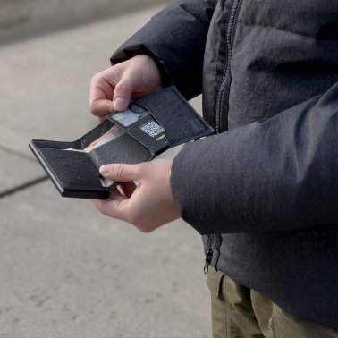 Rolling Square | AirCard Pro Dual Ultra-Thin Bluetooth Tracker - IOS + Android | ACP03R