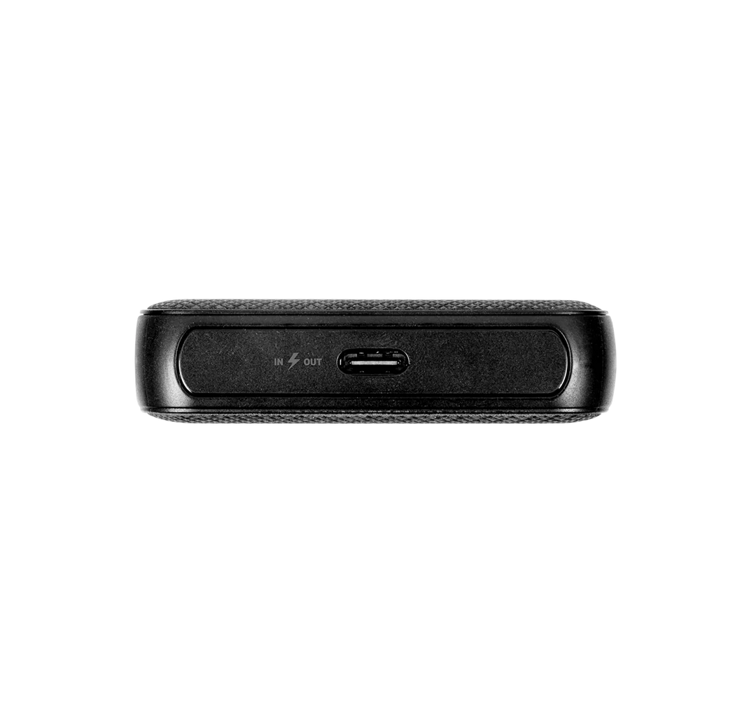 LOGiiX | Piston Power 5000 mAh Fabric Power Bank - Black | LGX-13929
