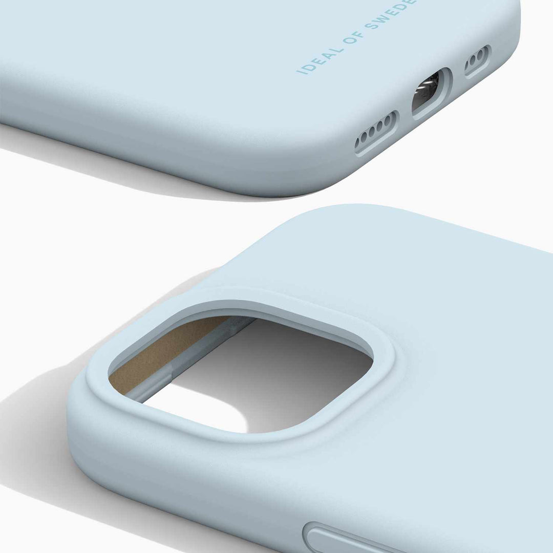 Ideal of Sweden | Silicone Case MagSafe for iPhone 16e / 15 / 14 / 13 - Light Blue | IDSICMS-I2361S-501