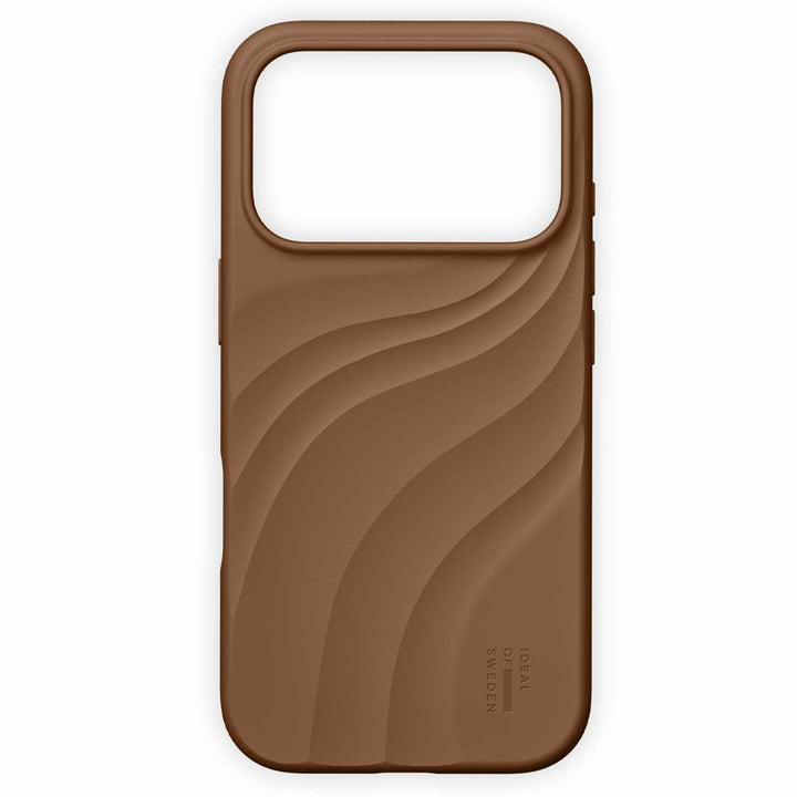 Ideal of Sweden | Soft Swirl MagSafe Case iPhone 18 Pro /17 Pro - Salted Caramel | IDSSCMSI2661P636