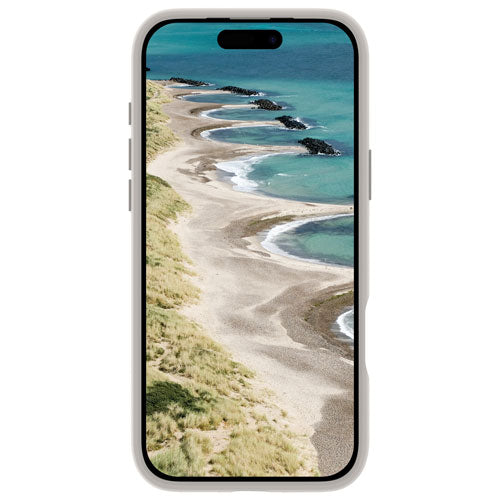 Dbramante1928 | Grenen Fitted Hard Shell Case with MagSafe for iPhone 17 Pro Max - White | GN69WH00U849