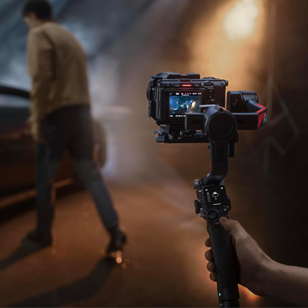 DJI | RS 4 Pro 3-Axis Handheld Gimbal Stabilizer - Black | CP.RN.00000345.03