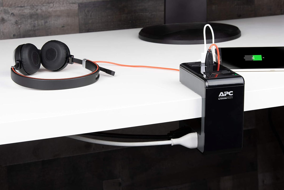 APC | SurgeArrest Essential Multi-Use 6 Outlet With 4 Port 4.8A USB Charger 120V - Black | PE6U4