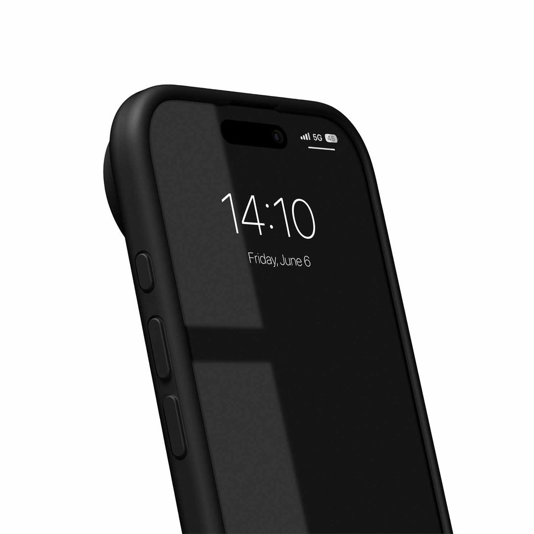 Ideal of Sweden | Silicone MagSafe iPhone 17 Air Case - Black | IDSICMSI256601