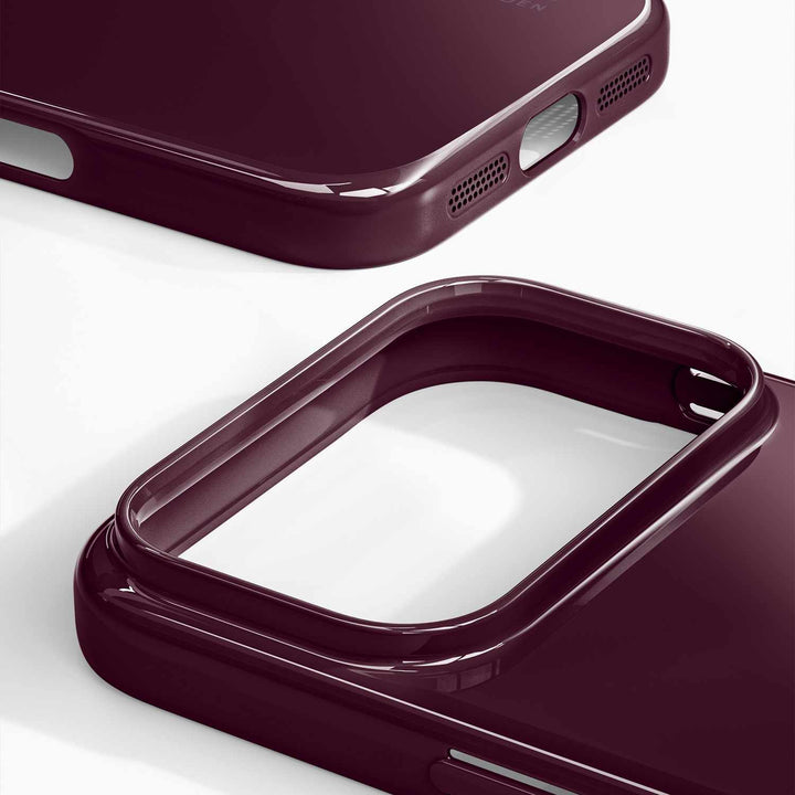 Ideal of Sweden | Slim MagSafe Case for iPhone 18 Pro Max/17 Pro Max -  Glossy Cherry | IDSLCMSI2667P584