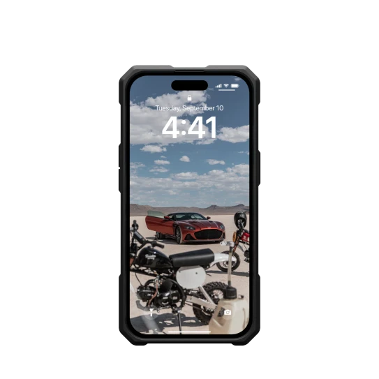 UAG | Monarch Pro MagSafe iPhone 15 Case - Black | 114219114242