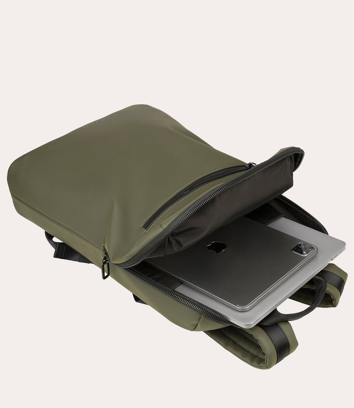 Tucano | Gommo Roll-Top Backpack for 15.6in laptops and 16in MacBook Pro - Green | BKGOMRT15-VM