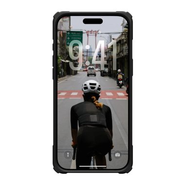 UAG | Plasma XTE Magsafe Case iPhone 17 Pro Max - Black/Clear | 11452811404G