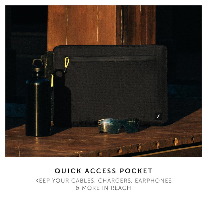 Native Union | Ultralight Sleeve for MacBook 16" - Black | STOW-UT-MBS-BLK-16