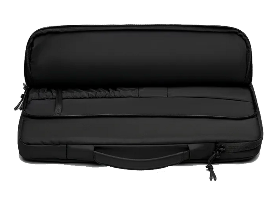 Gaston Luga | Dash Cushioned Briefcase 16" - Black | DSCBC16BK