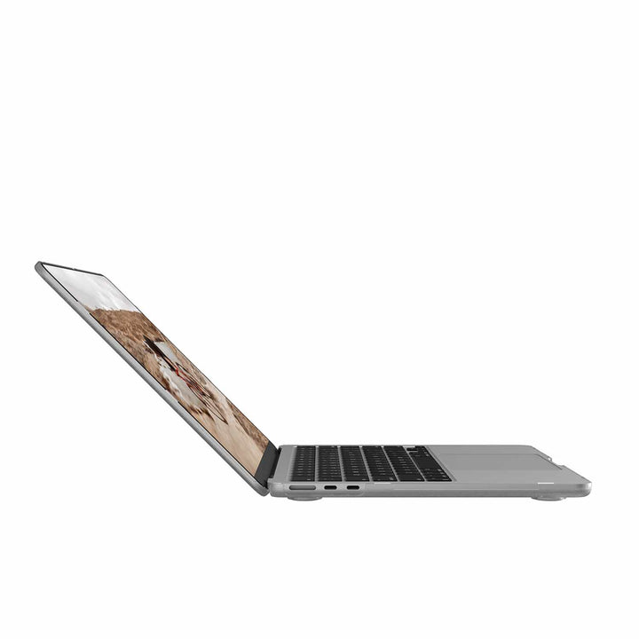 UAG | Essential Armor Case MacBook Air 13" M2 / M3 (2022-2024) - Ice | 134009114343