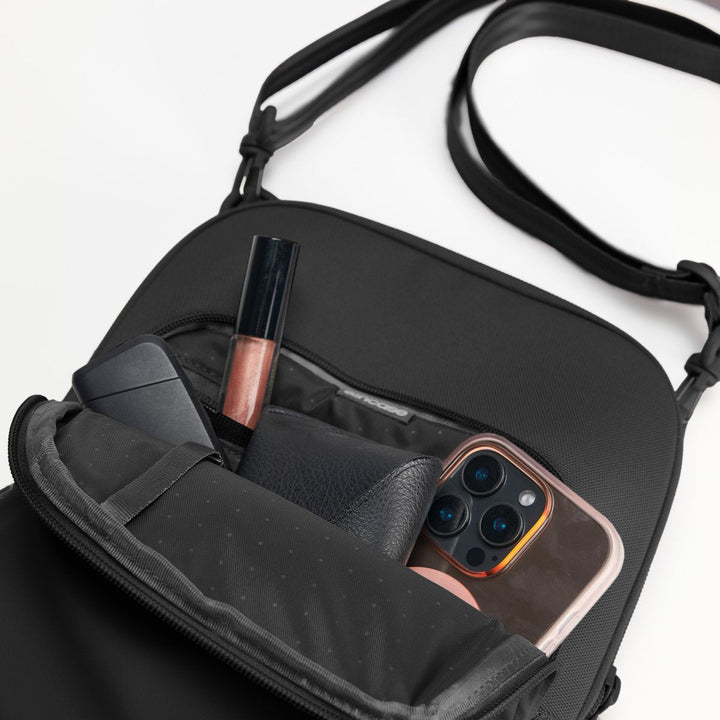 Incase | A.R.C. Crossbody Bag - Black |
