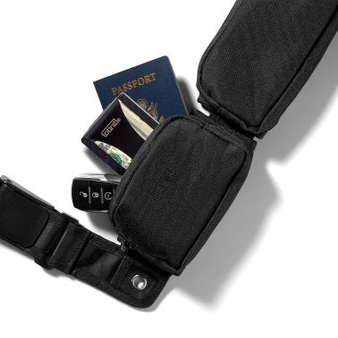 Totinit | Passport Pro RPET w/RFID pocket + Carabiner - Black |  9994-TOTHEI