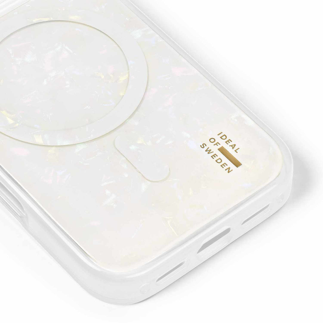 Ideal of Sweden | Pearlised MagSafe Case iPhone 17 Pro Max - White | IDPLCMSI2567P10
