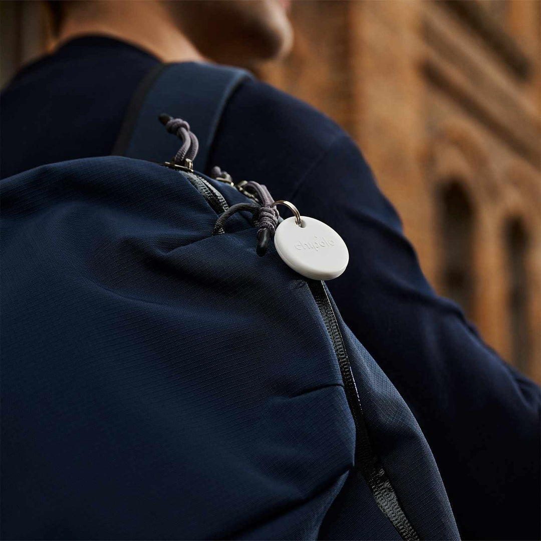 Chipolo | POP Tracking Tag (Works with Google’s Find My Device or Apple Find My) - White | RWS0000001000
