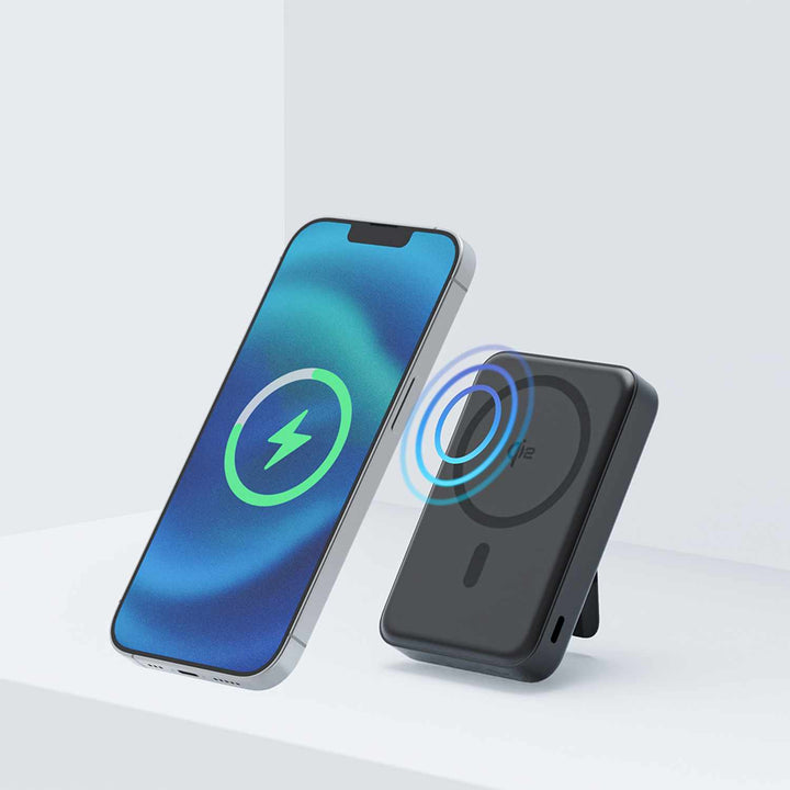 Blu Element | Qi2 Wireless Power Bank with Kickstand 10K - Black | BEPBQi210KBK