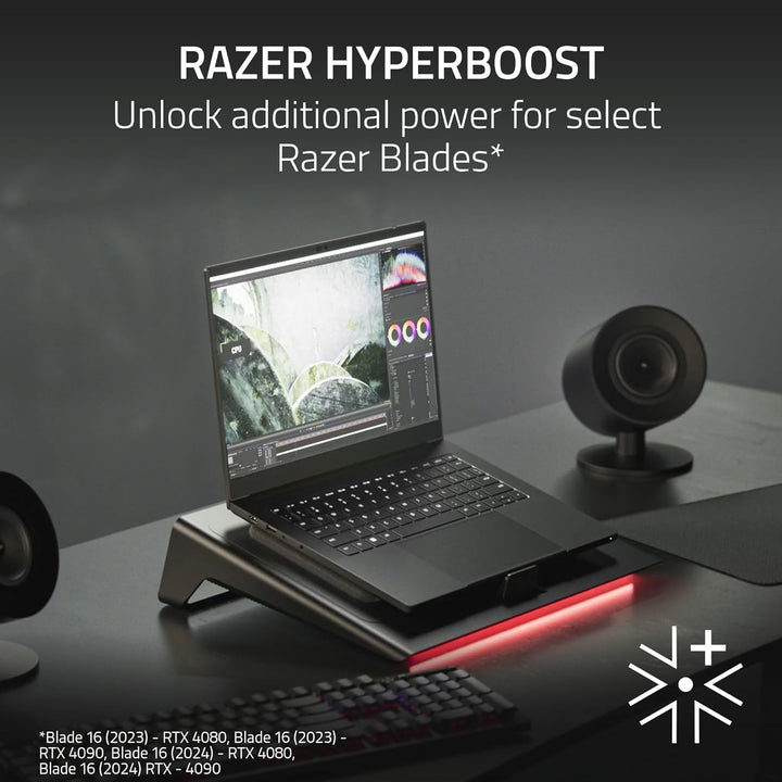 Razer | Laptop Cooling Pad with Intelligent Fan Control and Chroma RGB for Laptops 14" to 18" - Black | RC21-02300100-R3UC