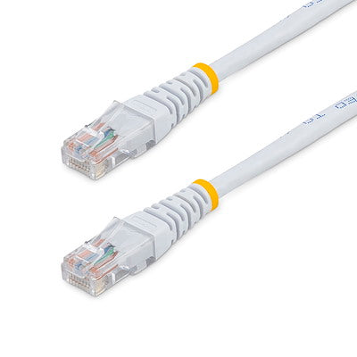 Startech | Cat5e Molded Patch Cable W/ Molded Rj45 Connectors 1ft/0.3cm - White | M45PATCH1WH