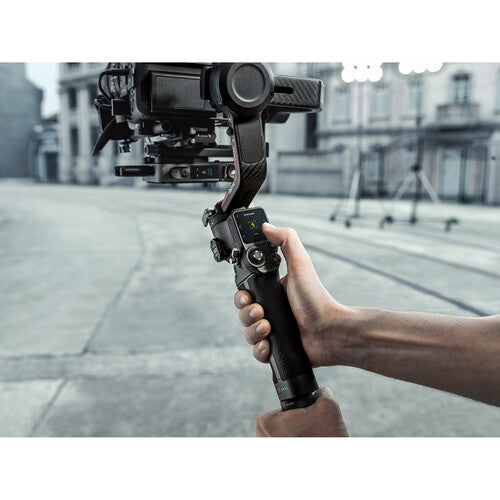 /// DJI | RS3 Pro Gimbal Stabilizer | CP.RN.00000219.01